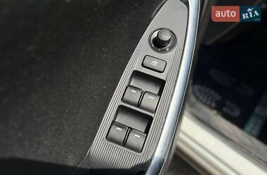 Внедорожник / Кроссовер Mazda CX-5 2012 в 