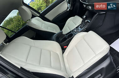 Внедорожник / Кроссовер Mazda CX-5 2016 в 