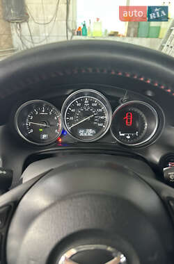 Позашляховик / Кросовер Mazda CX-5 2014 в 