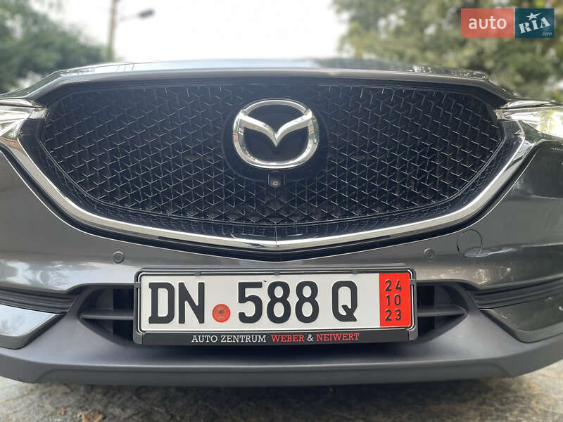 Внедорожник / Кроссовер Mazda CX-5 2018 в Черновцах