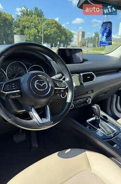 Внедорожник / Кроссовер Mazda CX-5 2018 в 