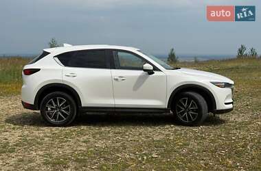 Внедорожник / Кроссовер Mazda CX-5 2018 в 