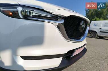 Внедорожник / Кроссовер Mazda CX-5 2018 в 