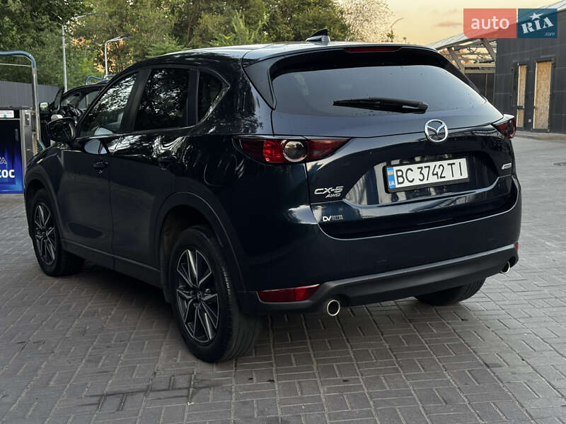 Позашляховик / Кросовер Mazda CX-5 2018 в Дніпрі