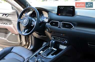 Внедорожник / Кроссовер Mazda CX-5 2020 в 