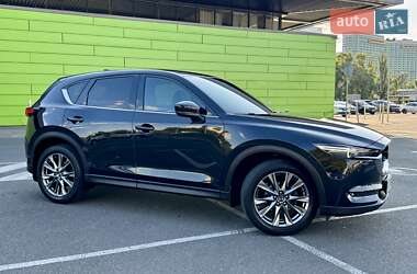 Внедорожник / Кроссовер Mazda CX-5 2018 в 
