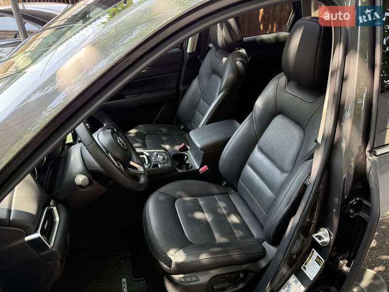 Позашляховик / Кросовер Mazda CX-5 2018 в Дніпрі