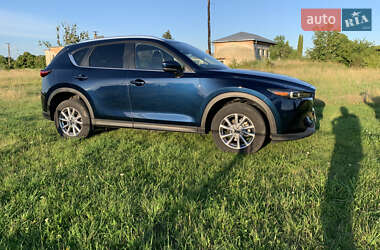Внедорожник / Кроссовер Mazda CX-5 2023 в 