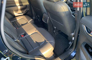 Внедорожник / Кроссовер Mazda CX-5 2023 в 