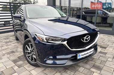 Позашляховик / Кросовер Mazda CX-5 2017 в 