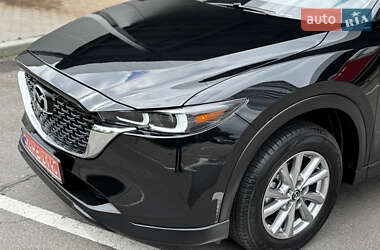 Внедорожник / Кроссовер Mazda CX-5 2023 в 