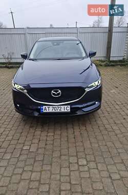 Внедорожник / Кроссовер Mazda CX-5 2017 в 
