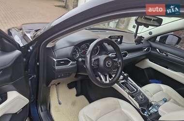 Внедорожник / Кроссовер Mazda CX-5 2017 в 