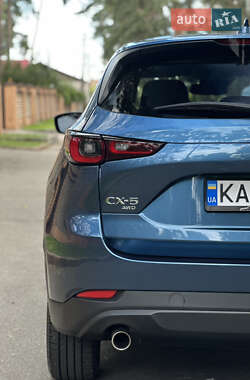 Позашляховик / Кросовер Mazda CX-5 2021 в 