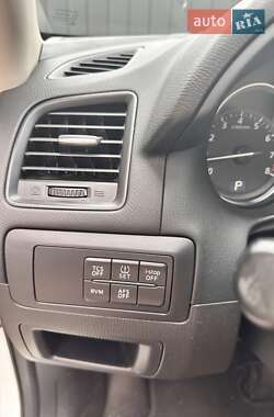 Внедорожник / Кроссовер Mazda CX-5 2012 в 