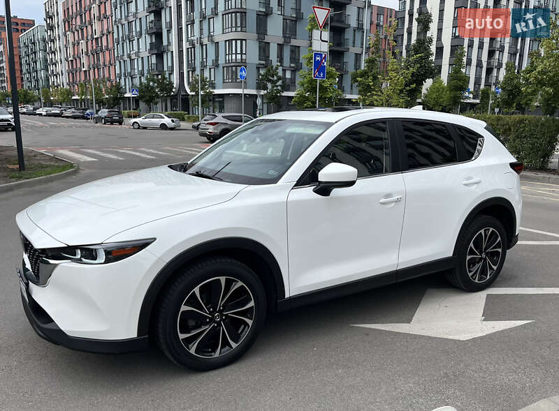 Внедорожник / Кроссовер Mazda CX-5 2022 в Киеве