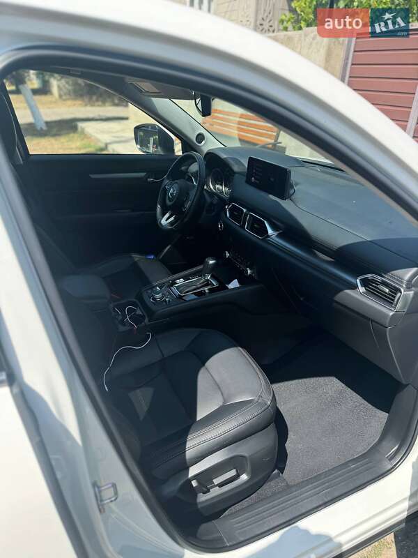 Внедорожник / Кроссовер Mazda CX-5 2021 в Сарате