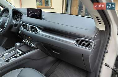Внедорожник / Кроссовер Mazda CX-5 2023 в 