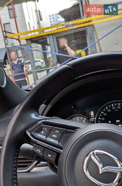 Внедорожник / Кроссовер Mazda CX-5 2022 в 
