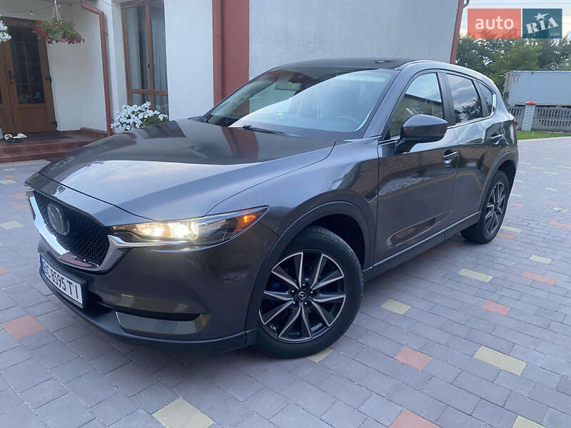 Внедорожник / Кроссовер Mazda CX-5 2017 в Шептицькому