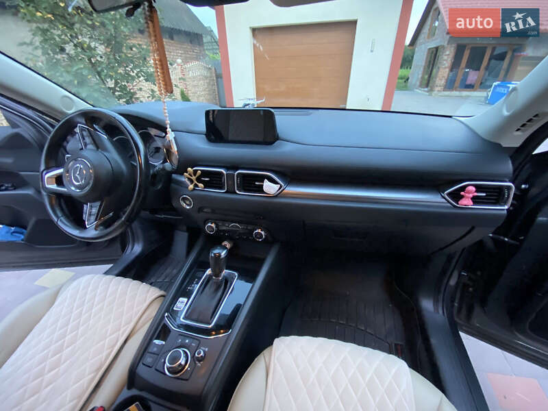 Внедорожник / Кроссовер Mazda CX-5 2017 в Шептицькому