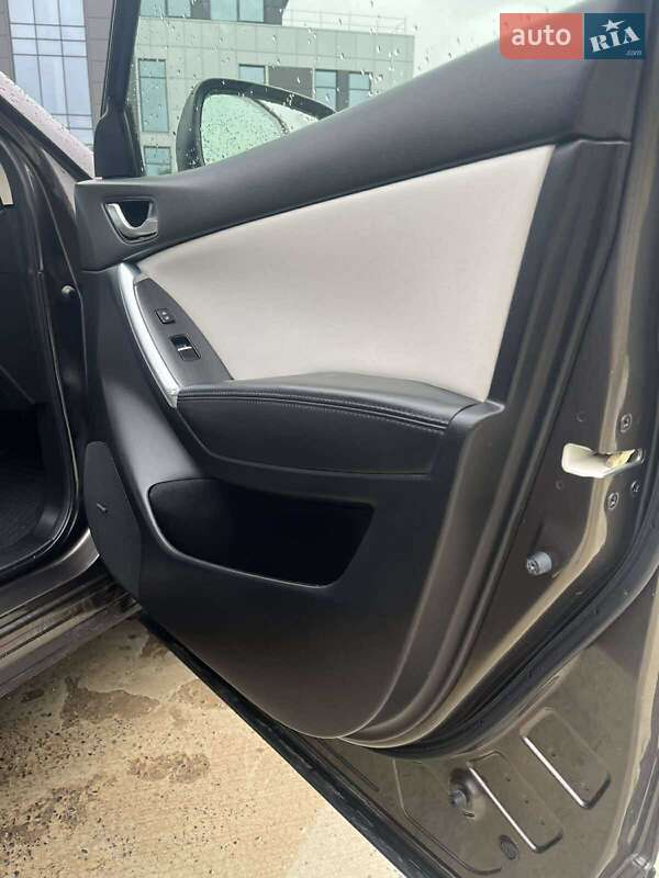 Внедорожник / Кроссовер Mazda CX-5 2016 в Львове