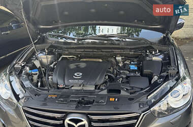Внедорожник / Кроссовер Mazda CX-5 2015 в 