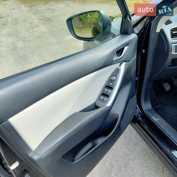 Позашляховик / Кросовер Mazda CX-5 2016 в Бродах