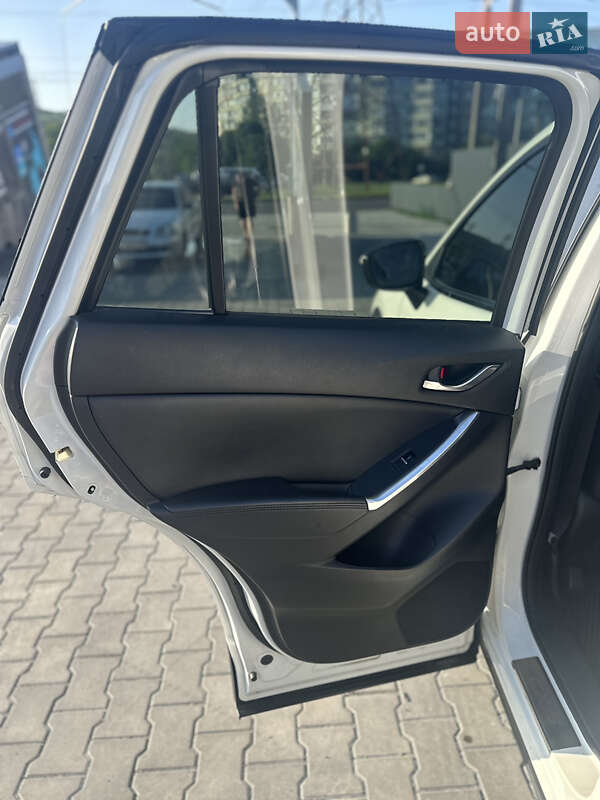 Внедорожник / Кроссовер Mazda CX-5 2016 в Полтаве