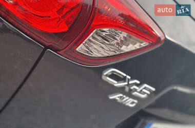 Внедорожник / Кроссовер Mazda CX-5 2012 в 
