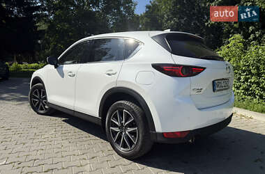 Внедорожник / Кроссовер Mazda CX-5 2017 в 
