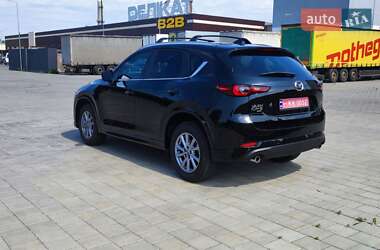 Позашляховик / Кросовер Mazda CX-5 2024 в 