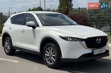 Внедорожник / Кроссовер Mazda CX-5 2023 в 
