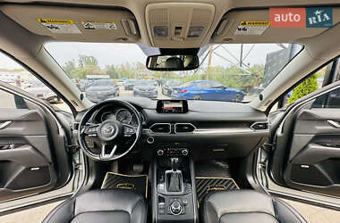 Внедорожник / Кроссовер Mazda CX-5 2018 в 