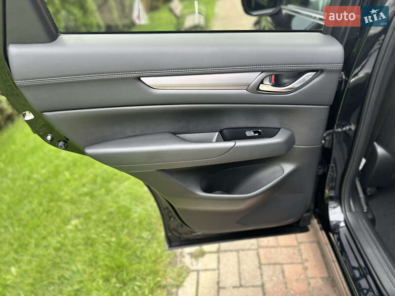 Внедорожник / Кроссовер Mazda CX-5 2024 в Киеве
