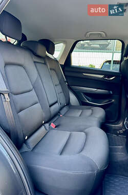 Внедорожник / Кроссовер Mazda CX-5 2018 в 