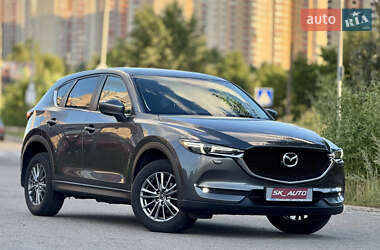 Внедорожник / Кроссовер Mazda CX-5 2018 в 