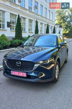 Внедорожник / Кроссовер Mazda CX-5 2023 в 