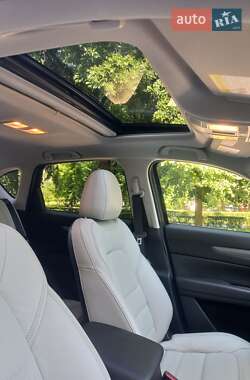 Внедорожник / Кроссовер Mazda CX-5 2023 в 