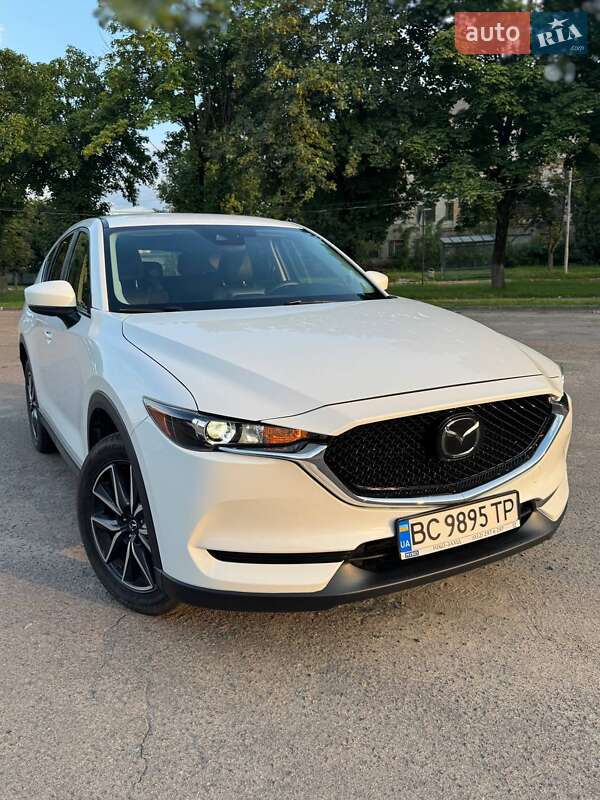 Внедорожник / Кроссовер Mazda CX-5 2018 в 
