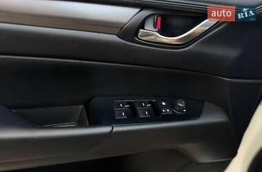Внедорожник / Кроссовер Mazda CX-5 2018 в 