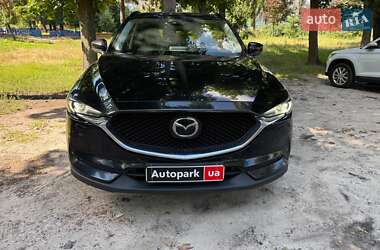 Внедорожник / Кроссовер Mazda CX-5 2017 в 