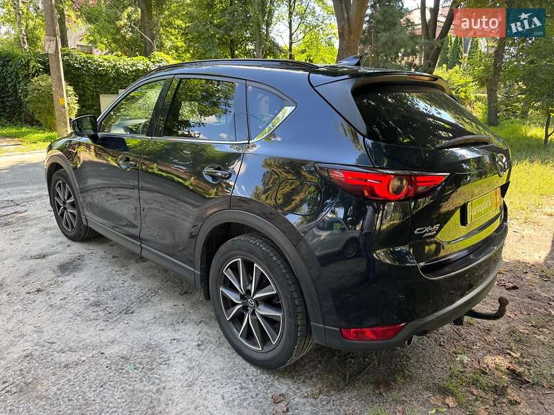 Внедорожник / Кроссовер Mazda CX-5 2017 в Киеве