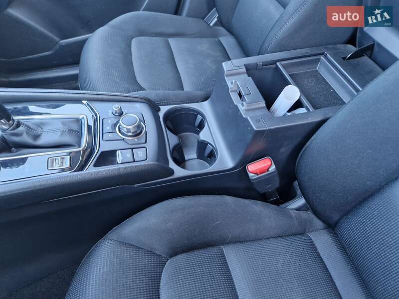 Внедорожник / Кроссовер Mazda CX-5 2017 в Виннице