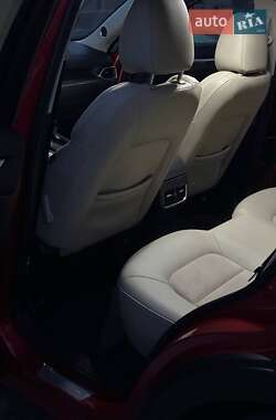 Позашляховик / Кросовер Mazda CX-5 2020 в 