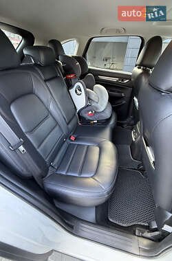 Внедорожник / Кроссовер Mazda CX-5 2021 в 