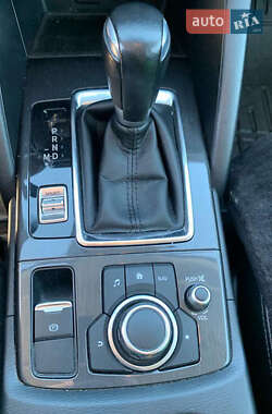 Внедорожник / Кроссовер Mazda CX-5 2015 в 