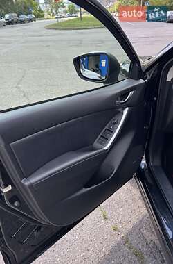 Внедорожник / Кроссовер Mazda CX-5 2012 в 