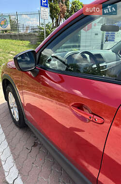 Внедорожник / Кроссовер Mazda CX-5 2015 в 