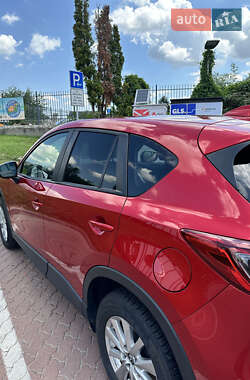 Внедорожник / Кроссовер Mazda CX-5 2015 в 